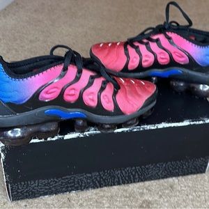 Nike Air VaporMax Plus Cotton Candy ‘Red Violet Blue’ (7)
